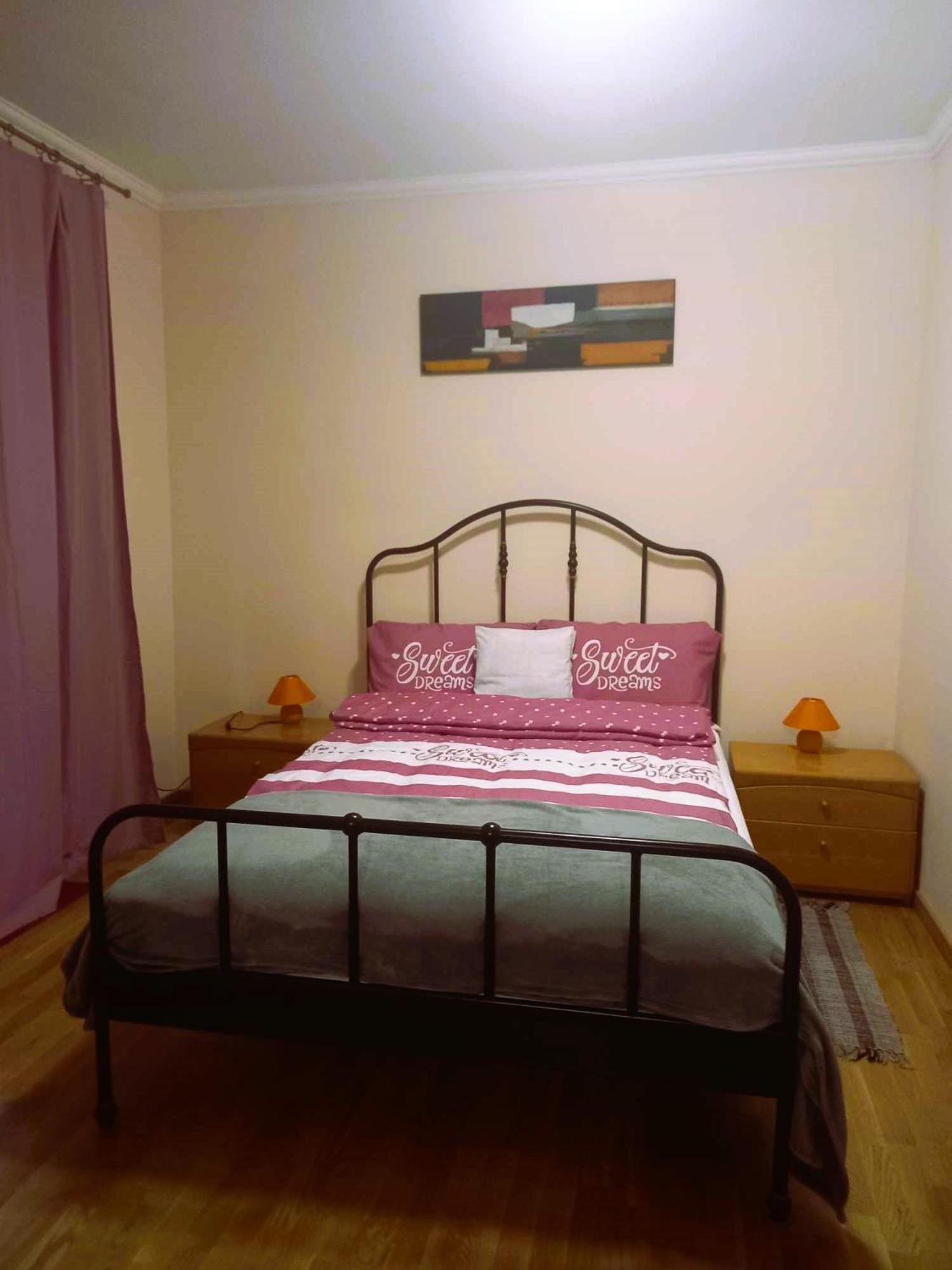 Bike&Night Apartment Baracska Exterior foto